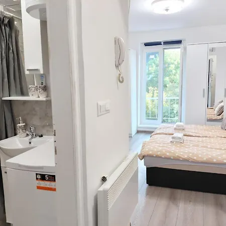 The Pedestrian Street Апартаменты Сараево